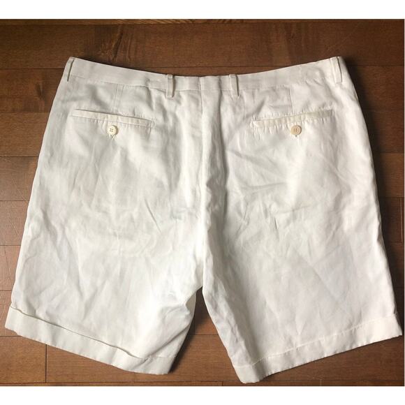 Salvatore Ferragamo Bermuda shorts in white size 56 (46 USA) - Picture 3 of 12